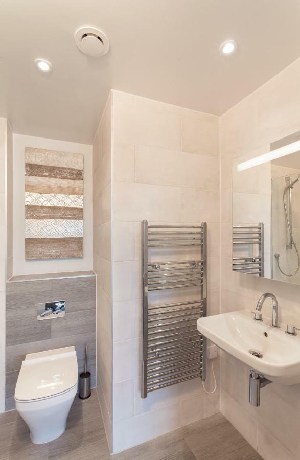 11 Woolacombe West - Luxury Apartment At Byron Woolacombe, Only 4 Minute Walk To Woolacombe Beach! Eksteriør billede